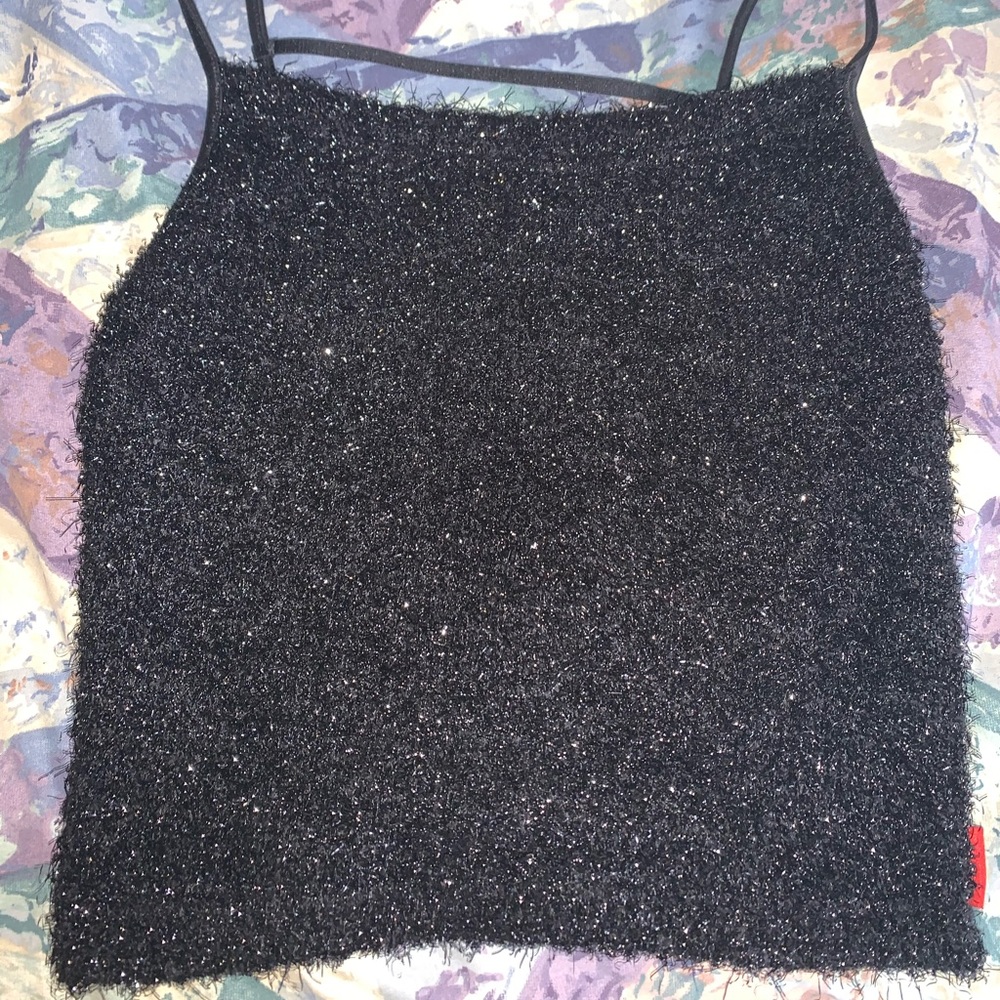 Unif Tai Top View 2